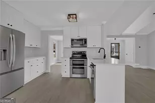 1525 Wynfield Dr, Auburn, GA 30011 - Photo 9