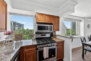 2479 Peachtree Rd NE, Atlanta, GA 30305 - Photo 9