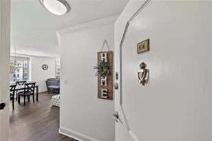2479 Peachtree Rd NE, Atlanta, GA 30305 - Photo 3
