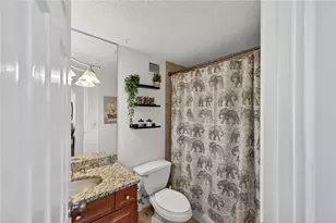 2479 Peachtree Rd NE, Atlanta, GA 30305 - Photo 15