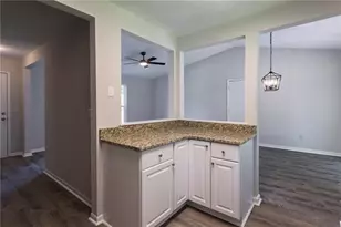 2160 Leslie Brook Dr, Decatur, GA 30035 - Photo 31