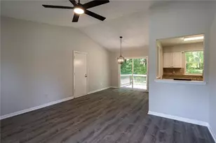 2160 Leslie Brook Dr, Decatur, GA 30035 - Photo 19