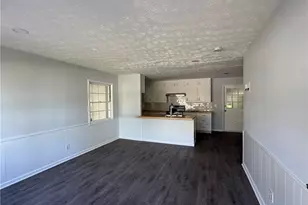 601 Melrose Dr, Forest Park, GA 30297 - Photo 3