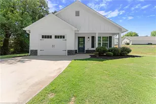 1672 Meadowlark Ln, Gainesville, GA 30501 - Photo 19
