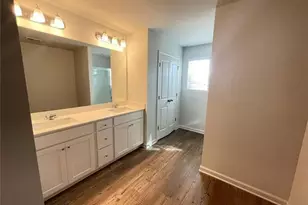 5333 Melbourne Ln, Flowery Branch, GA 30542 - Photo 11