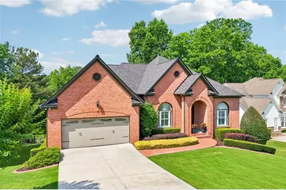 6610 Bridlewood Way, Suwanee, GA 30024 - Photo 7