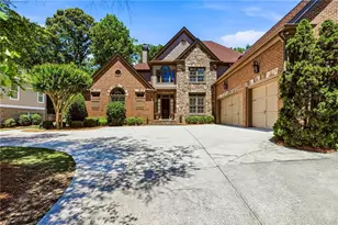 214 Shadowlawn Road SE, Marietta, GA 30067 - Photo 1