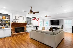 10560 Haynes Bridge Rd, Alpharetta, GA 30022 - Photo 15
