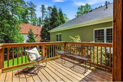 193 Lake Forrest Lane NE, Atlanta, GA 30342 - Photo 43