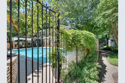 2232 Dunseath Avenue NW #414, Atlanta, GA 30318 - Photo 25