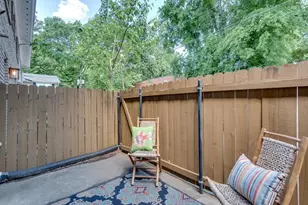 2232 Dunseath Ave NW, Atlanta, GA 30318 - Photo 23