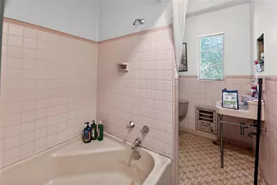 906 Elizabeth Place, Bainbridge, GA 39819 - Photo 23