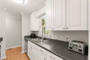 161 Brighton Ct SW, Marietta, GA 30064 - Photo 11