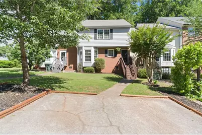 161 Brighton Court SW #3, Marietta, GA 30064 - Photo 3