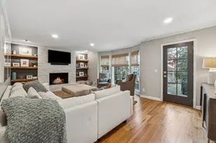 5127 Wellshire Pl, Dunwoody, GA 30338 - Photo 5