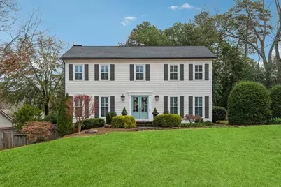 5127 Wellshire Place, Dunwoody, GA 30338 - Photo 1
