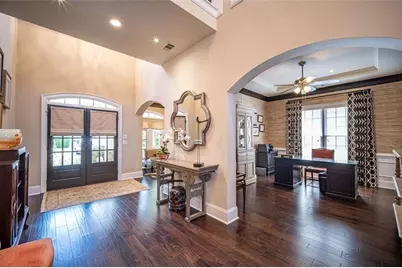 415 Wembley Circle, Atlanta, GA 30328 - Photo 11