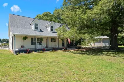 405 Little Circle, Tallapoosa, GA 30176 - Photo 1