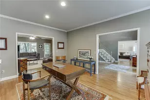 1484 Bellflower Ct SW, Lilburn, GA 30047 - Photo 23