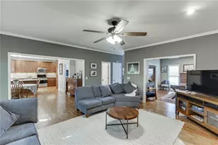 1484 Bellflower Ct SW, Lilburn, GA 30047 - Photo 9