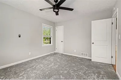 1697 Fremont Drive SW, Stone Mountain, GA 30087 - Photo 19