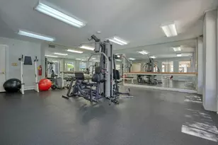 305 Granville Ct, Atlanta, GA 30328 - Photo 39