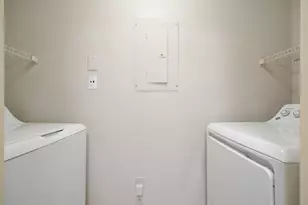 305 Granville Ct, Atlanta, GA 30328 - Photo 19