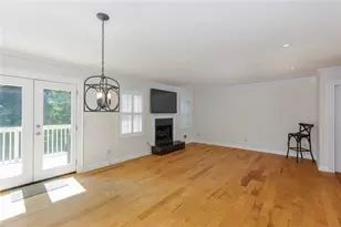 1363 Sheffield Glen Way, Atlanta, GA 30329 - Photo 17