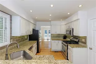 1363 Sheffield Glen Way, Atlanta, GA 30329 - Photo 9