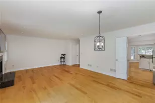 1363 Sheffield Glen Way, Atlanta, GA 30329 - Photo 17