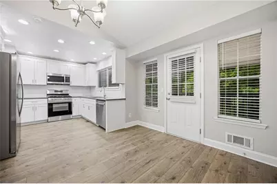 3021 Munson Court, Snellville, GA 30039 - Photo 5