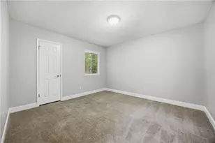 3021 Munson Ct, Snellville, GA 30039 - Photo 9