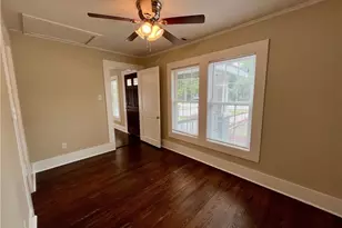 221 Bellview St, Winder, GA 30680 - Photo 5