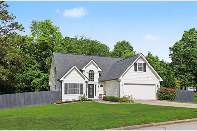 2925 Shane Drive, Snellville, GA 30078 - Photo 3