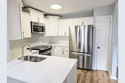 5025 Highland Club Drive, Marietta, GA 30068 - Photo 5