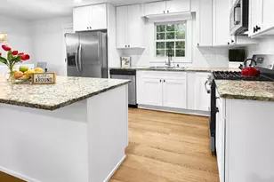 571 Oriole Dr SE, Marietta, GA 30067 - Photo 9