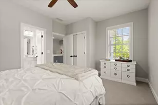 1010 Celebration Dr, Roswell, GA 30076 - Photo 31