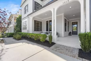 1010 Celebration Dr, Roswell, GA 30076 - Photo 3
