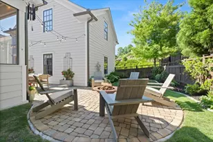 1010 Celebration Dr, Roswell, GA 30076 - Photo 45