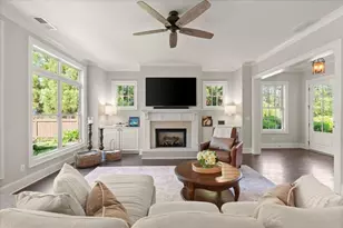 1010 Celebration Dr, Roswell, GA 30076 - Photo 9