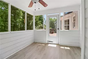 2270 Rushmore Dr, Marietta, GA 30062 - Photo 13