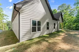 384 Oakland Dr, Gainesville, GA 30501 - Photo 41