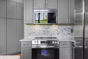 3235 Roswell Rd NE, Atlanta, GA 30305 - Photo 9