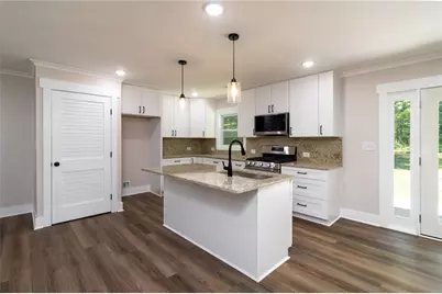 45 E Rocky Street NE, White, GA 30184 - Photo 15