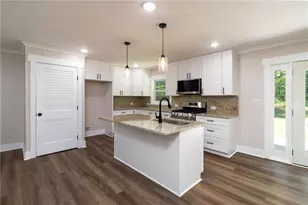 45 E Rocky St NE, White, GA 30184 - Photo 15
