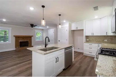 45 E Rocky Street NE, White, GA 30184 - Photo 17
