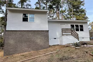 2027 Kenwood Rd SE, Smyrna, GA 30082 - Photo 3