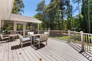 4770 Chatworth Ct, Atlanta, GA 30342 - Photo 41