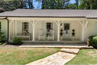 4770 Chatworth Court, Atlanta, GA 30342 - Photo 3