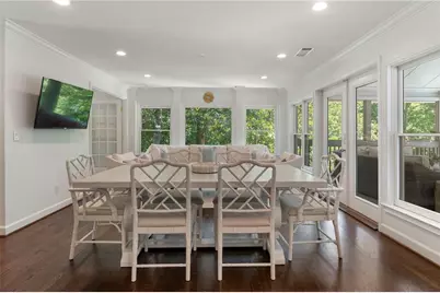 4770 Chatworth Court, Atlanta, GA 30342 - Photo 11